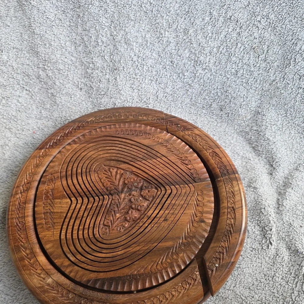 Collapsible Wood Handcrafted Heart Basket For Candy Fruit Decor